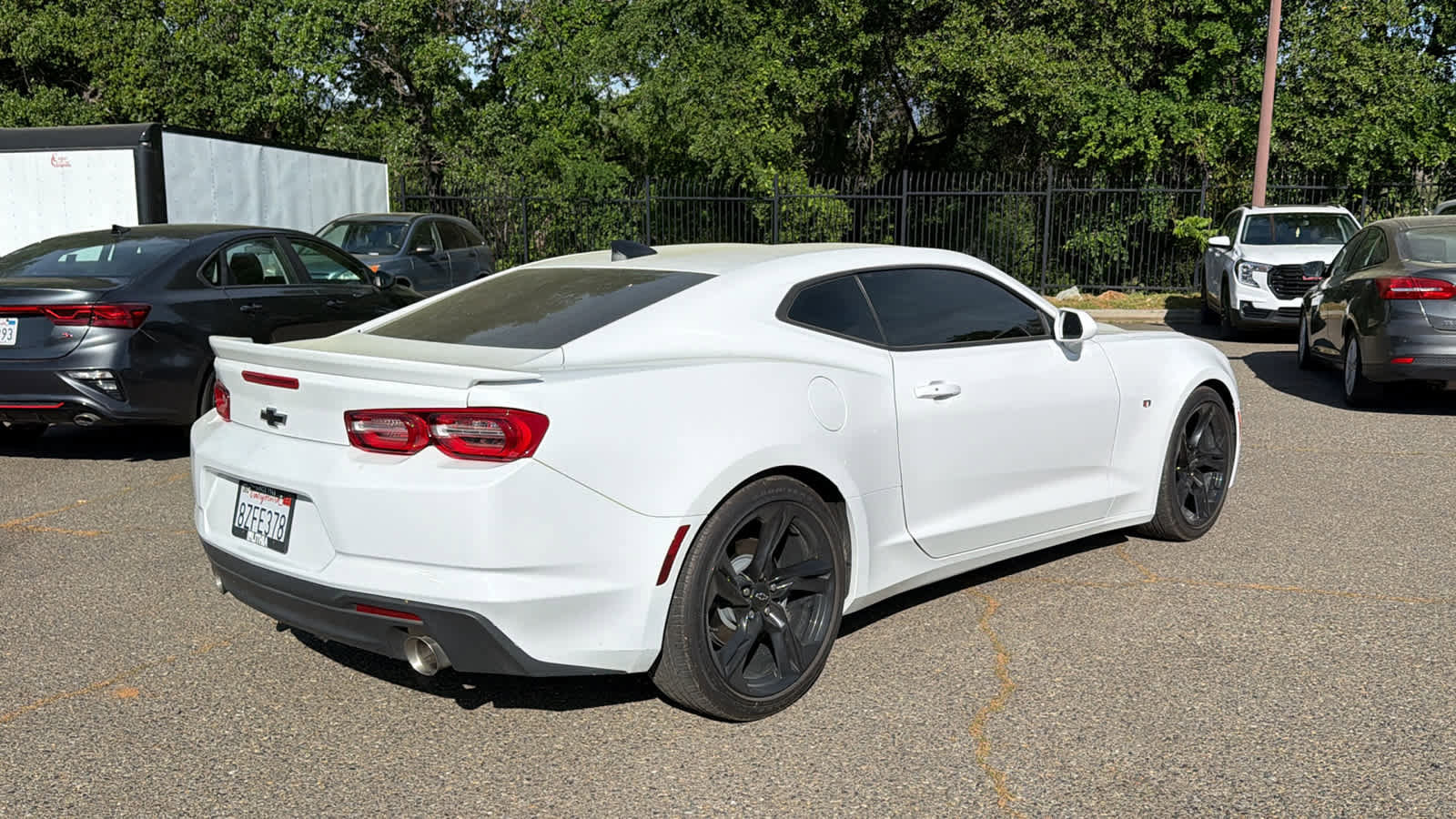Used 2021 Chevrolet Camaro LT w/ Technology Package image 5