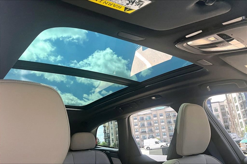 New 2026 Volvo XC60 B5 Plus w/ Protection Package Premier AWD/4WD image 35