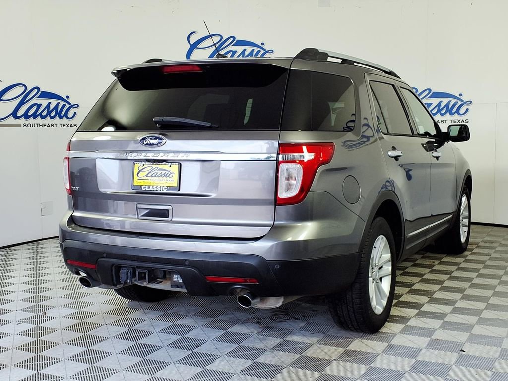 Used 2012 Ford Explorer XLT FWD image 6