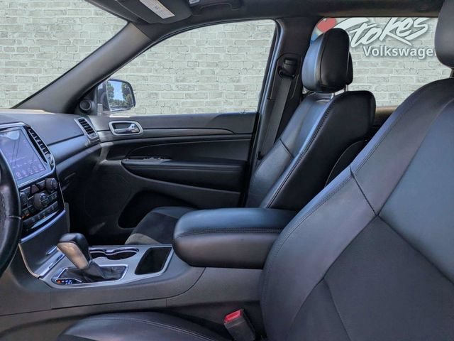 Used 2020 Jeep Grand Cherokee Altitude RWD image 21