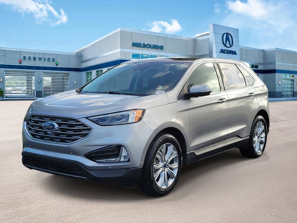 Used 2020 Ford Edge Titanium w/ Equipment Group 301A image 3