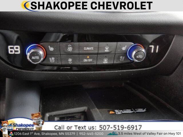 Used 2022 Buick Enclave Premium image 17