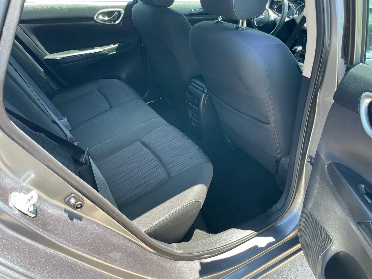 Used 2019 Nissan Sentra SV FWD image 36