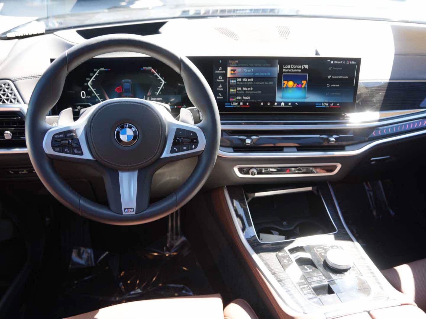 Used 2026 BMW X5 xDrive40i w/ M Sport Package AWD/4WD image 7