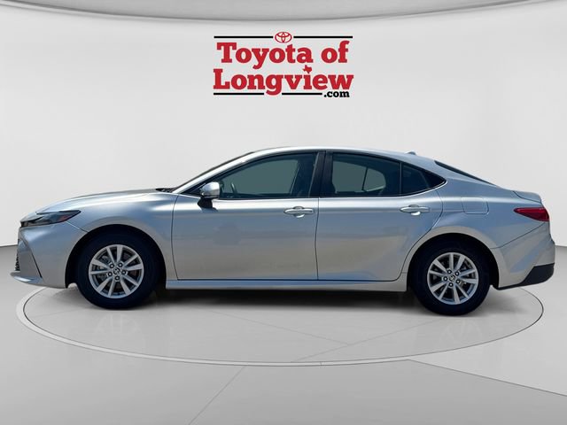 Used 2025 Toyota Camry LE FWD image 3