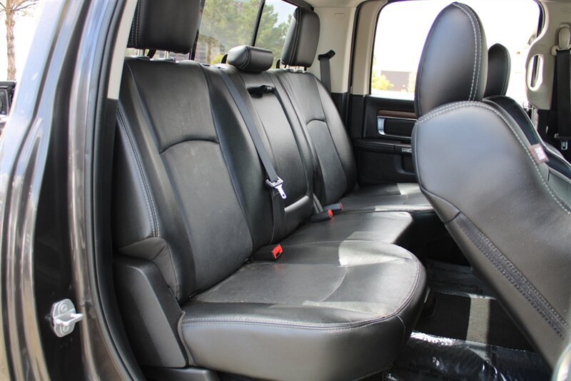 Used 2016 RAM 2500 Laramie w/ Convenience Group AWD/4WD image 26