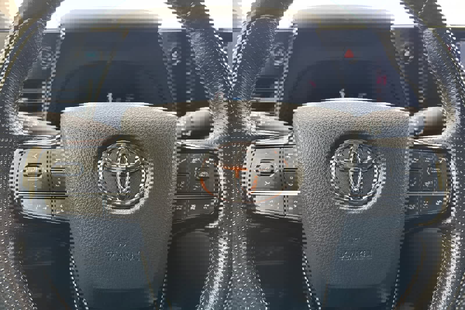 Used 2022 Toyota Mirai XLE image 25