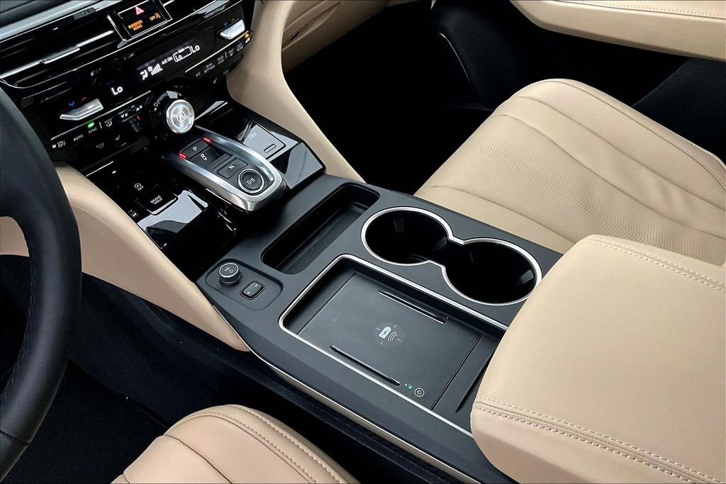 Certified 2026 Acura MDX w/ Technology Package FWD image 16