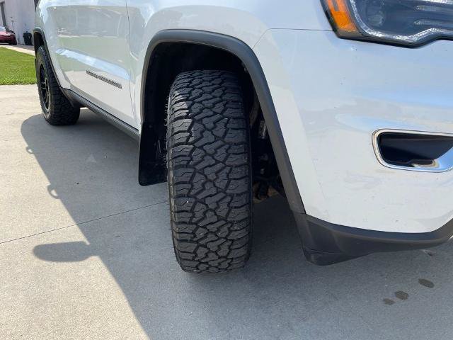 Used 2019 Jeep Grand Cherokee Limited w/ Luxury Group II AWD/4WD image 18