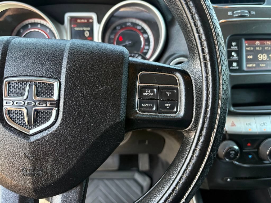 Used 2020 Dodge Journey SE FWD image 18