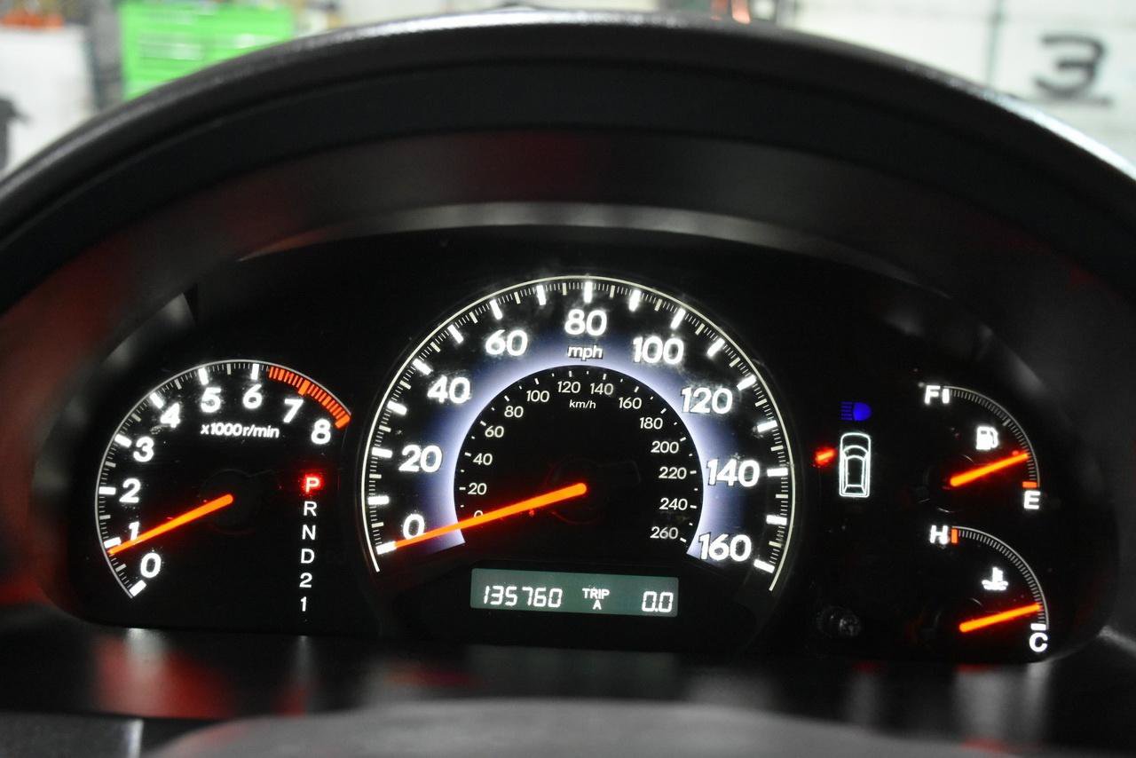 Used 2010 Honda Odyssey EX-L image 12