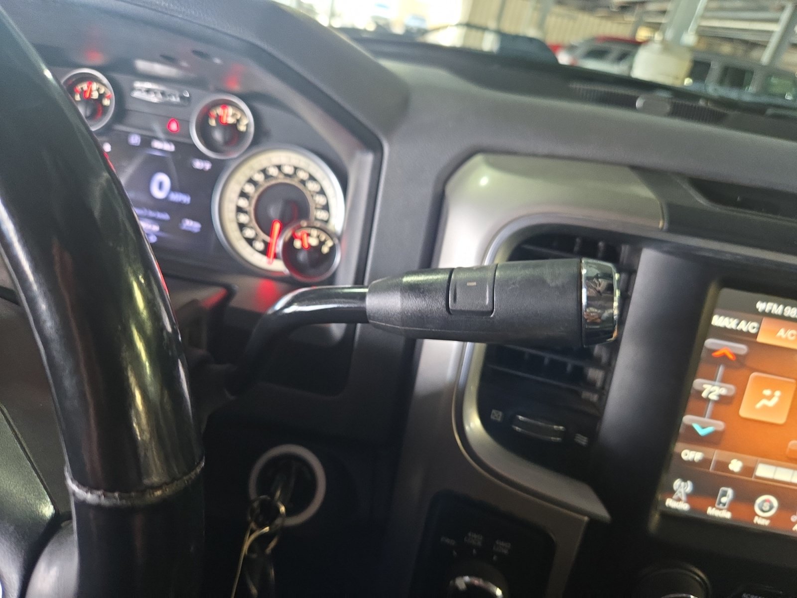 Used 2017 RAM 2500 Lone Star w/ Sport Appearance Group AWD/4WD image 22