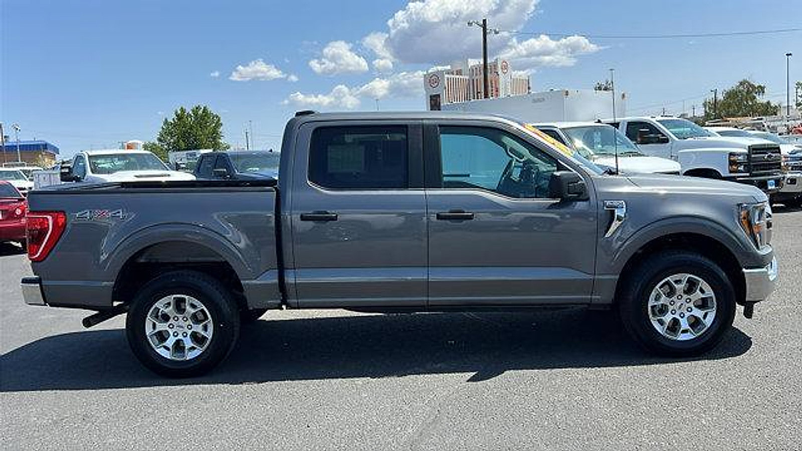 Used 2023 Ford F150 XLT image 4