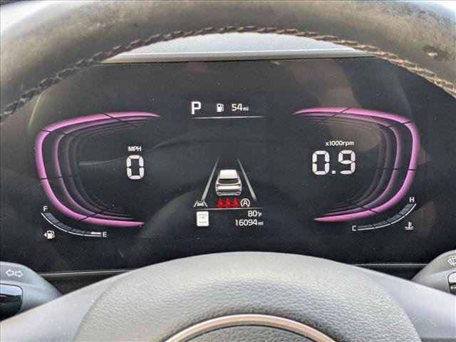 Used 2024 Kia Sportage EX FWD image 3