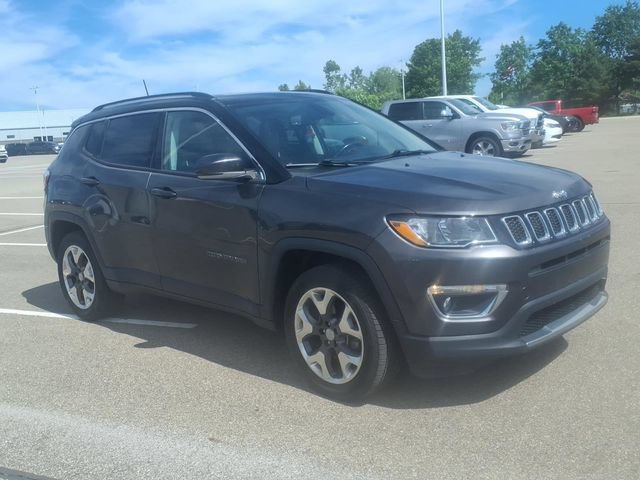 Used 2020 Jeep Compass Limited AWD/4WD image 2
