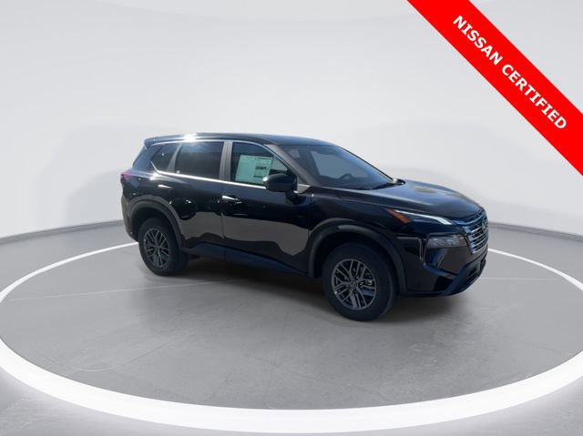 Certified 2025 Nissan Rogue S image 2