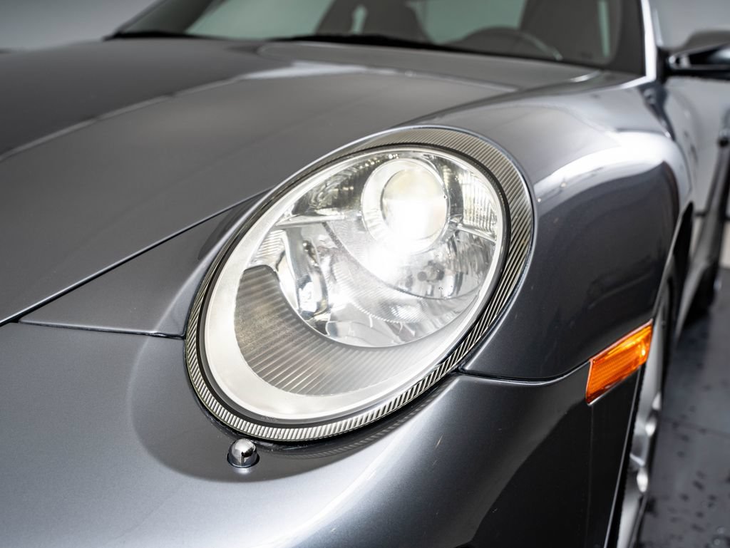 Used 2005 Porsche 911 Carrera RWD image 15