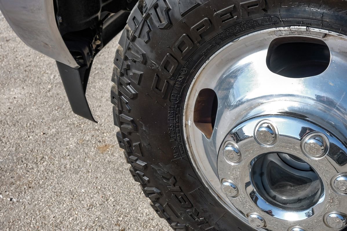 Used 2019 Ford F350 Lariat w/ Lariat Value Package image 66