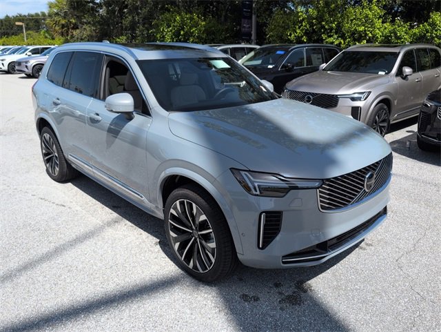 New 2026 Volvo XC90 B6 Plus w/ Protection Package Premier image 2