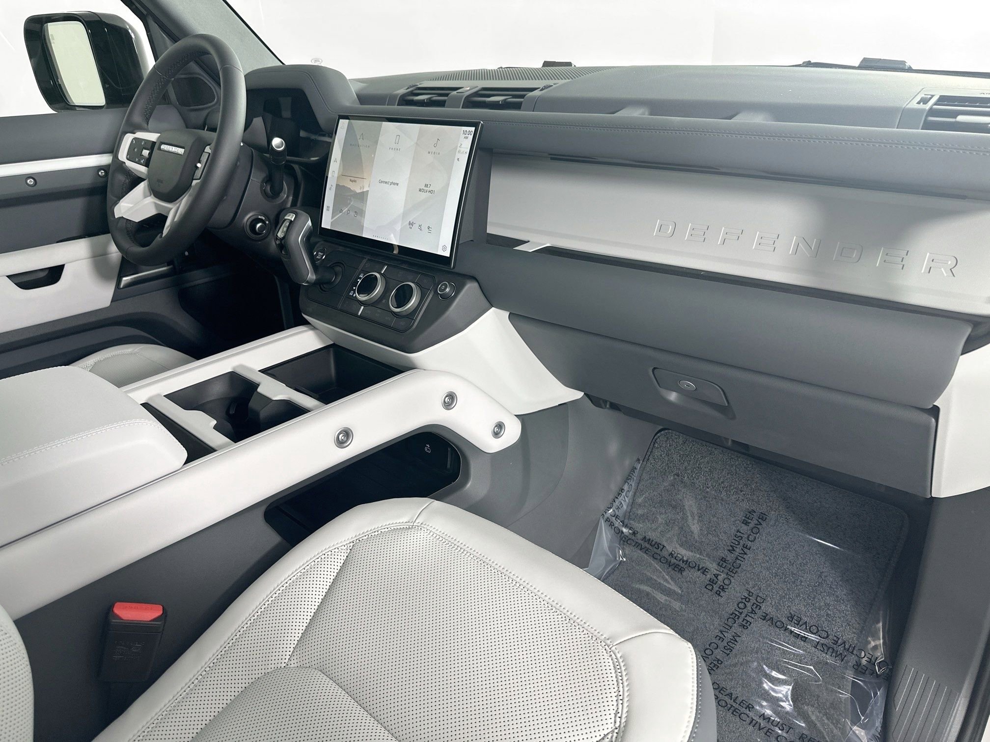 Used 2026 Land Rover Defender 110 S image 27