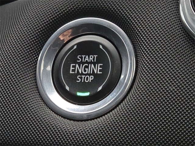 Used 2023 Chevrolet Colorado Z71 w/ Z71 Convenience Package 2 image 12