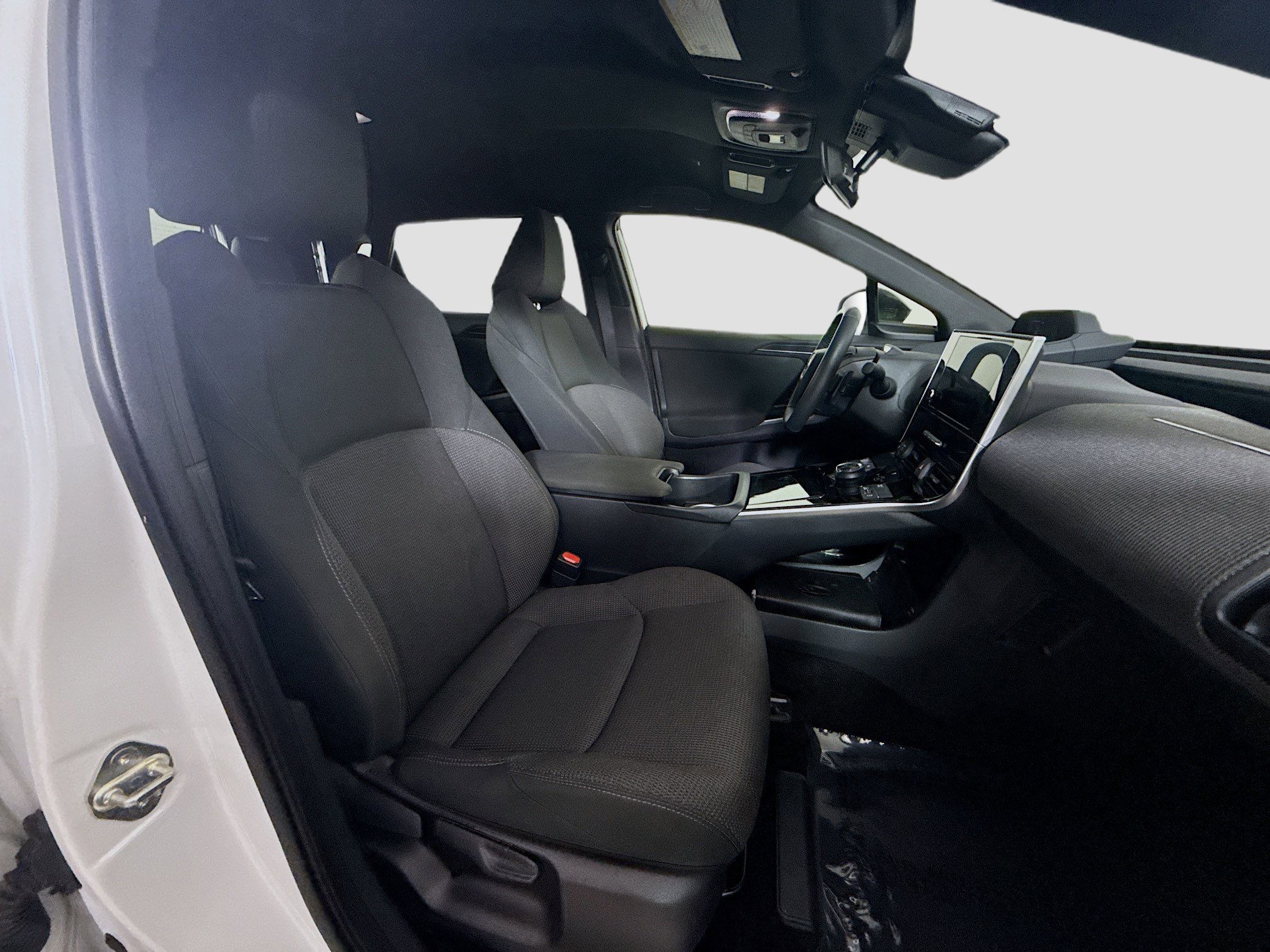 Used 2024 Subaru Solterra Premium image 29