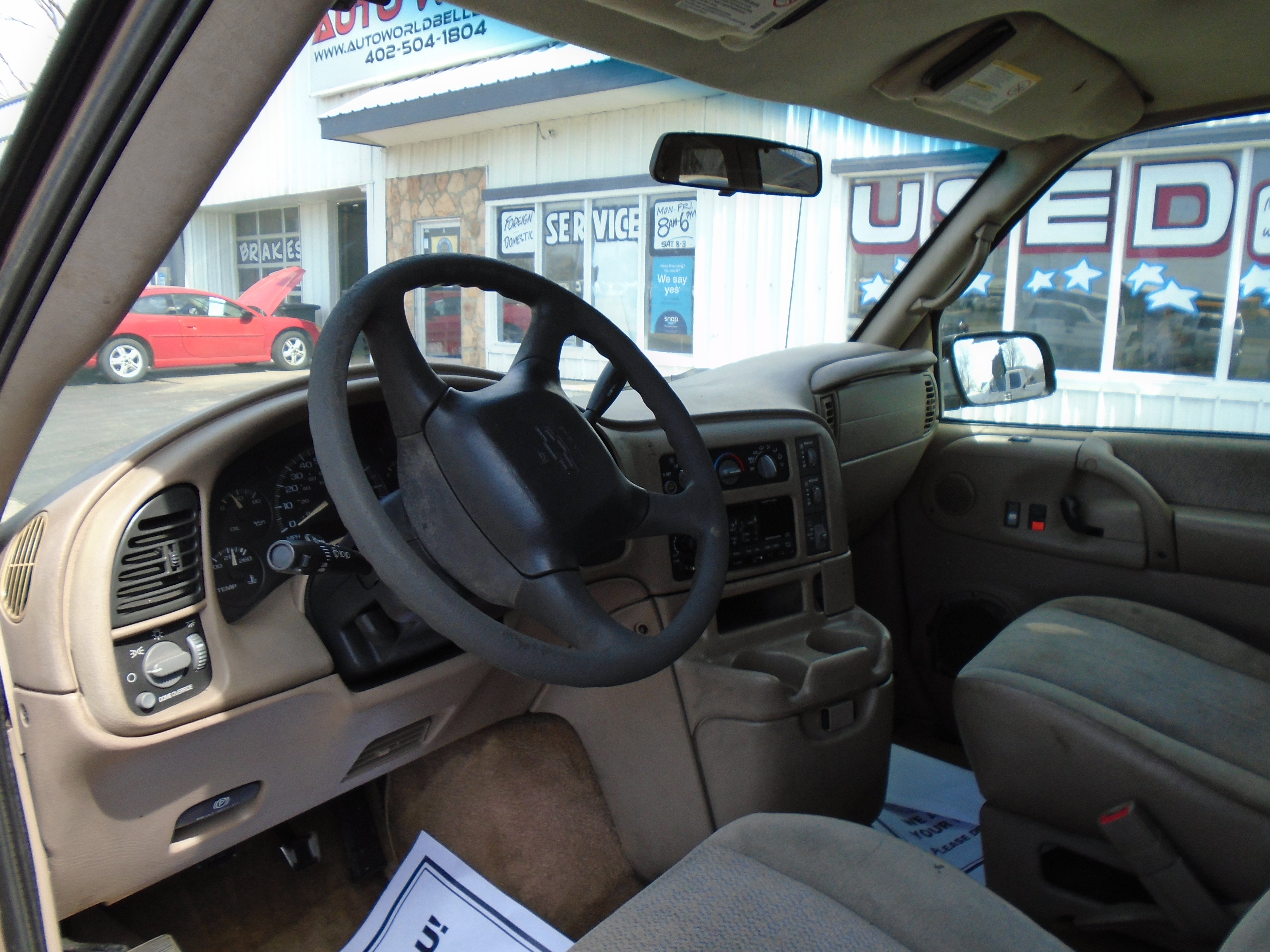 Used 2003 Chevrolet Astro Passenger AWD w/ LS Preferred Equipment Group image 11