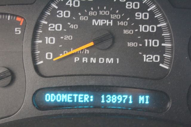 Used 2006 Chevrolet Silverado 2500 W/T w/ Heavy-Duty Power Package image 27