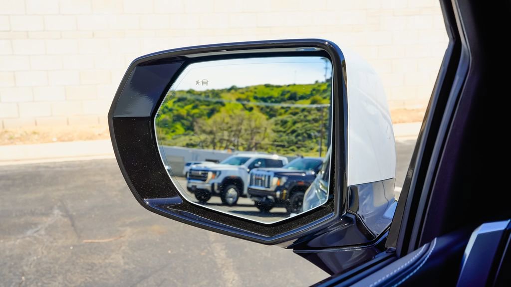 New 2026 Cadillac Escalade ESV Platinum Sport w/ LPO, ONYX Package image 16