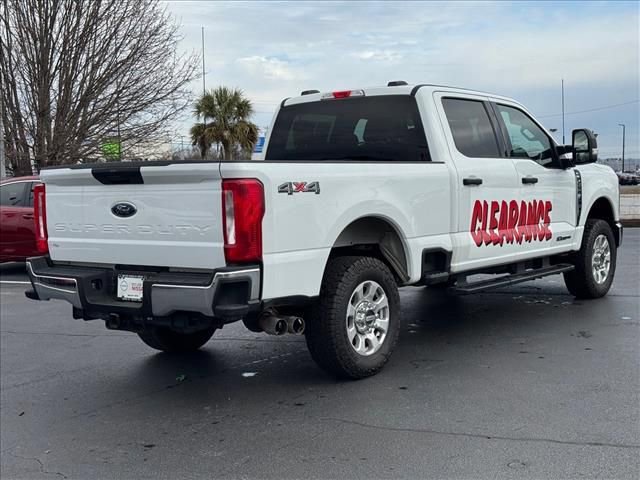 Used 2024 Ford F250 XLT image 3