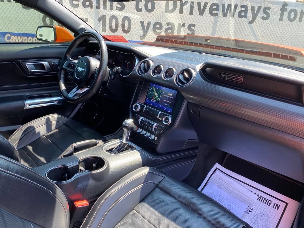 Used 2020 Ford Mustang GT Premium w/ GT Performance Package RWD image 18