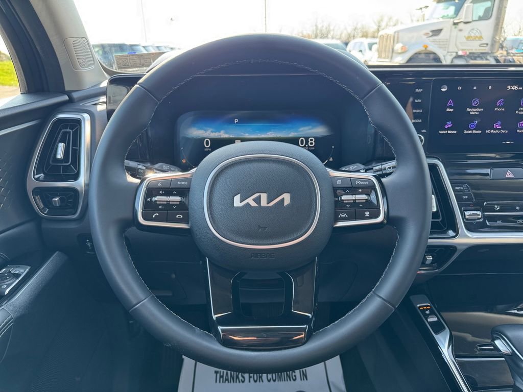 Certified 2023 Kia Sorento SX AWD/4WD image 15