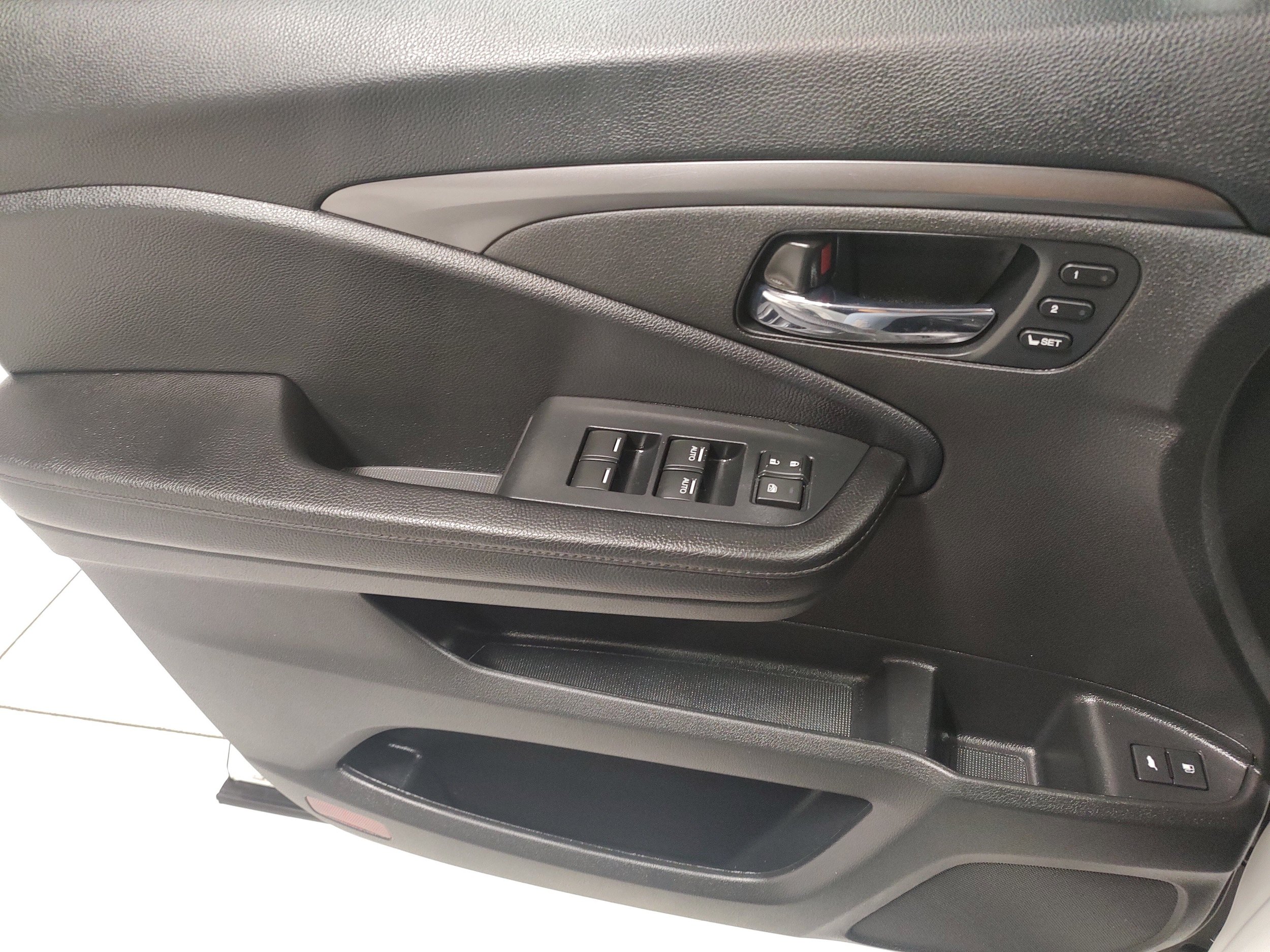 Used 2022 Honda Pilot Special Edition image 9