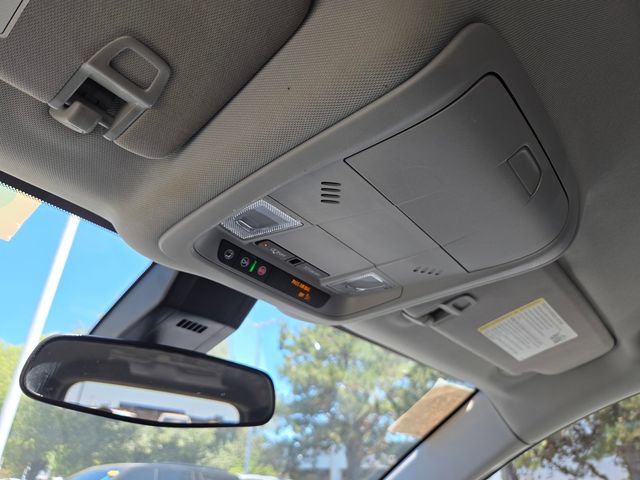 Used 2022 Chevrolet Equinox LT FWD image 17