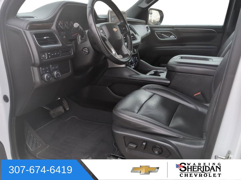 Used 2021 Chevrolet Suburban LT w/ Luxury Package image 8