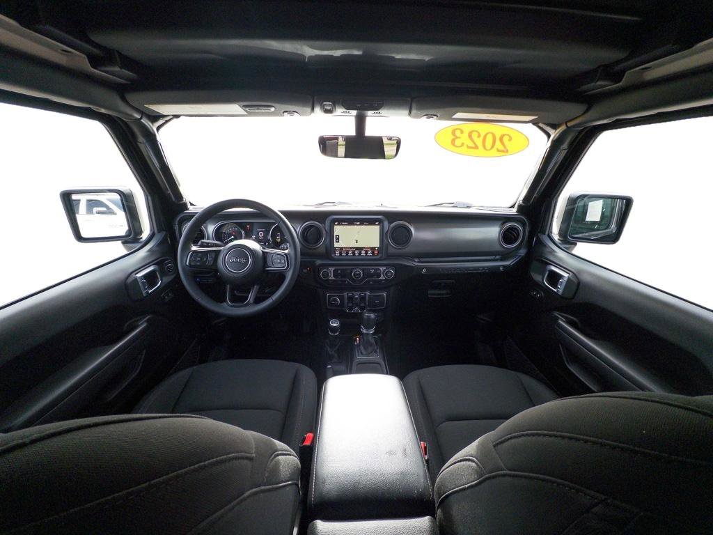 Used 2023 Jeep Wrangler Willys 4xe w/ Sun & Screen Package image 24