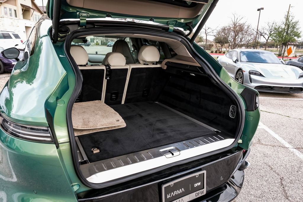 Used 2021 Aston Martin DBX image 62