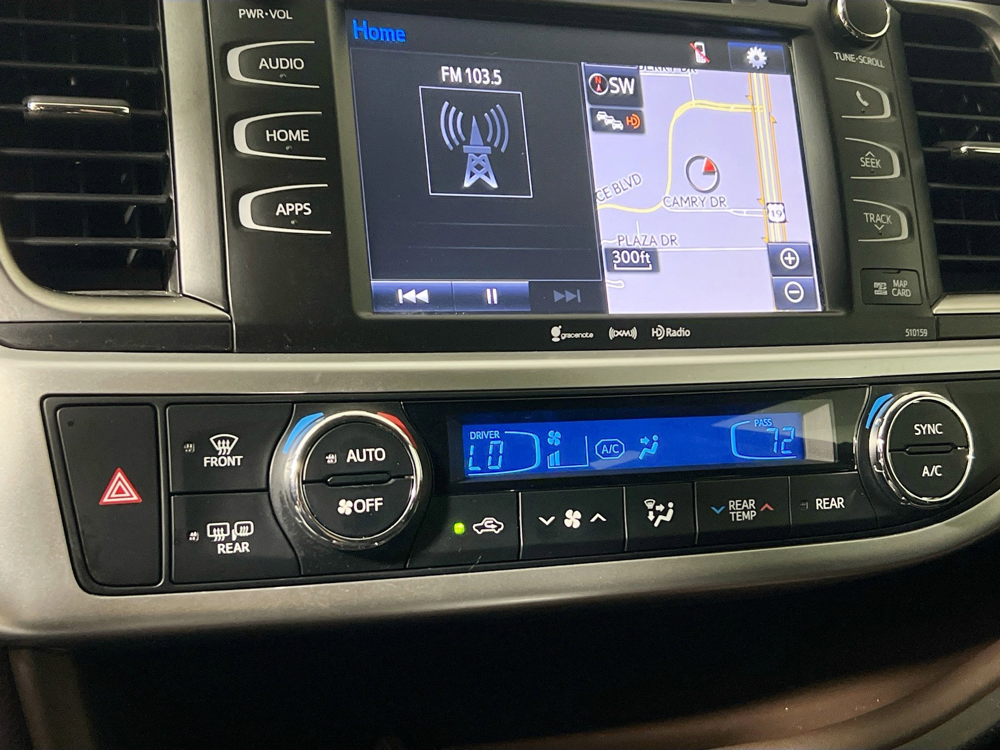 Used 2016 Toyota Highlander XLE image 27