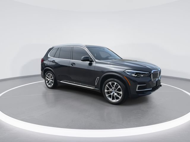 Used 2023 BMW X5 xDrive40i w/ Premium Package AWD/4WD image 2