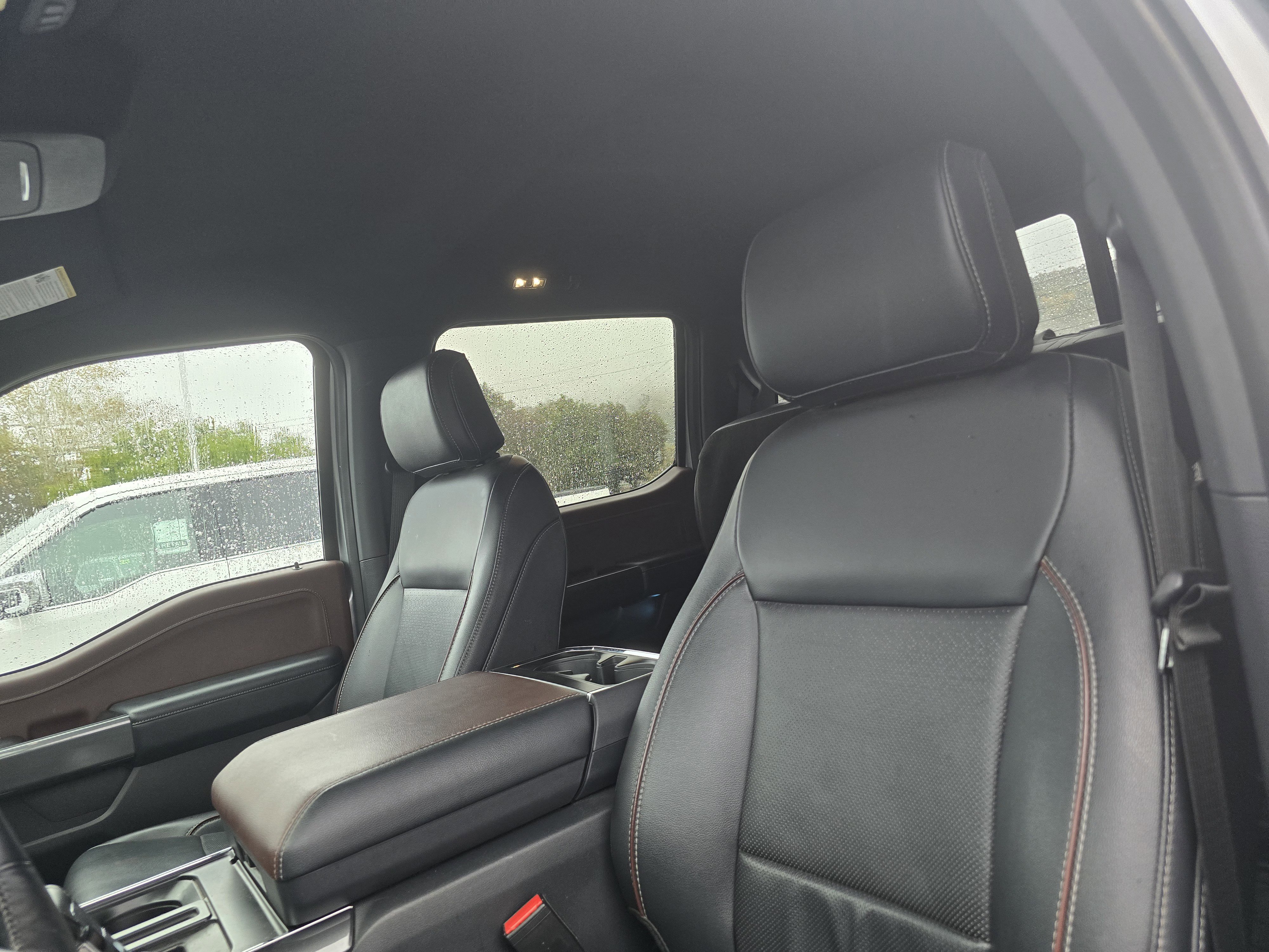 Used 2023 Ford F150 Lariat image 12