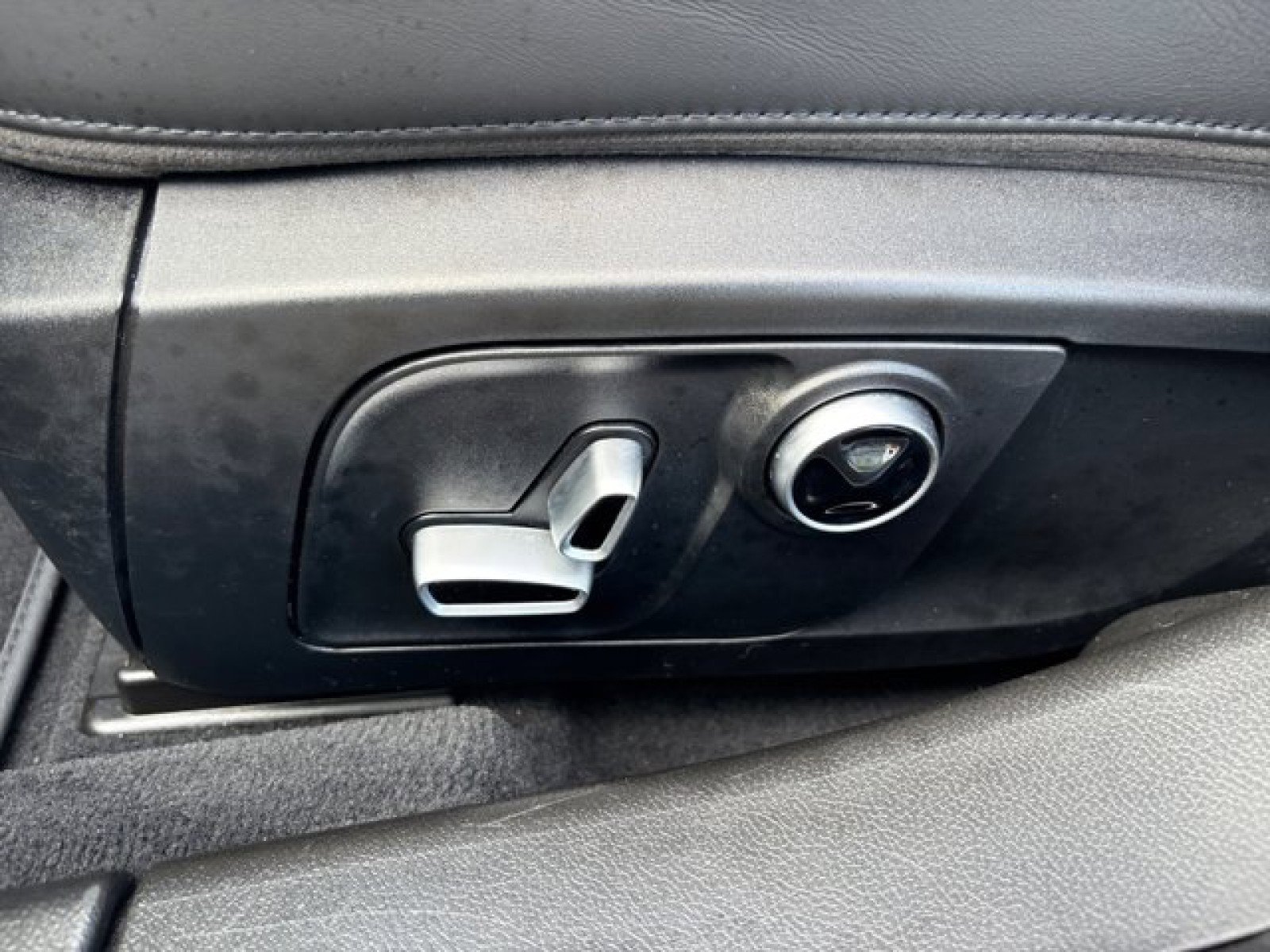 Used 2022 Maserati Ghibli Modena Q4 image 12