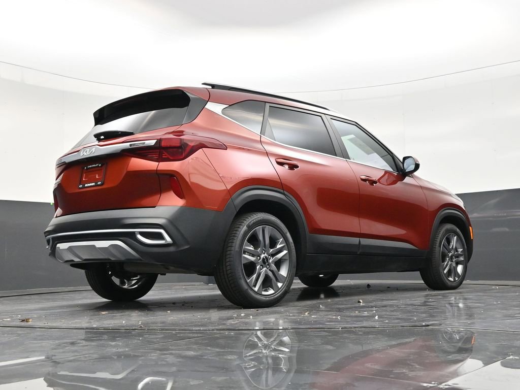Used 2023 Kia Seltos S FWD image 25