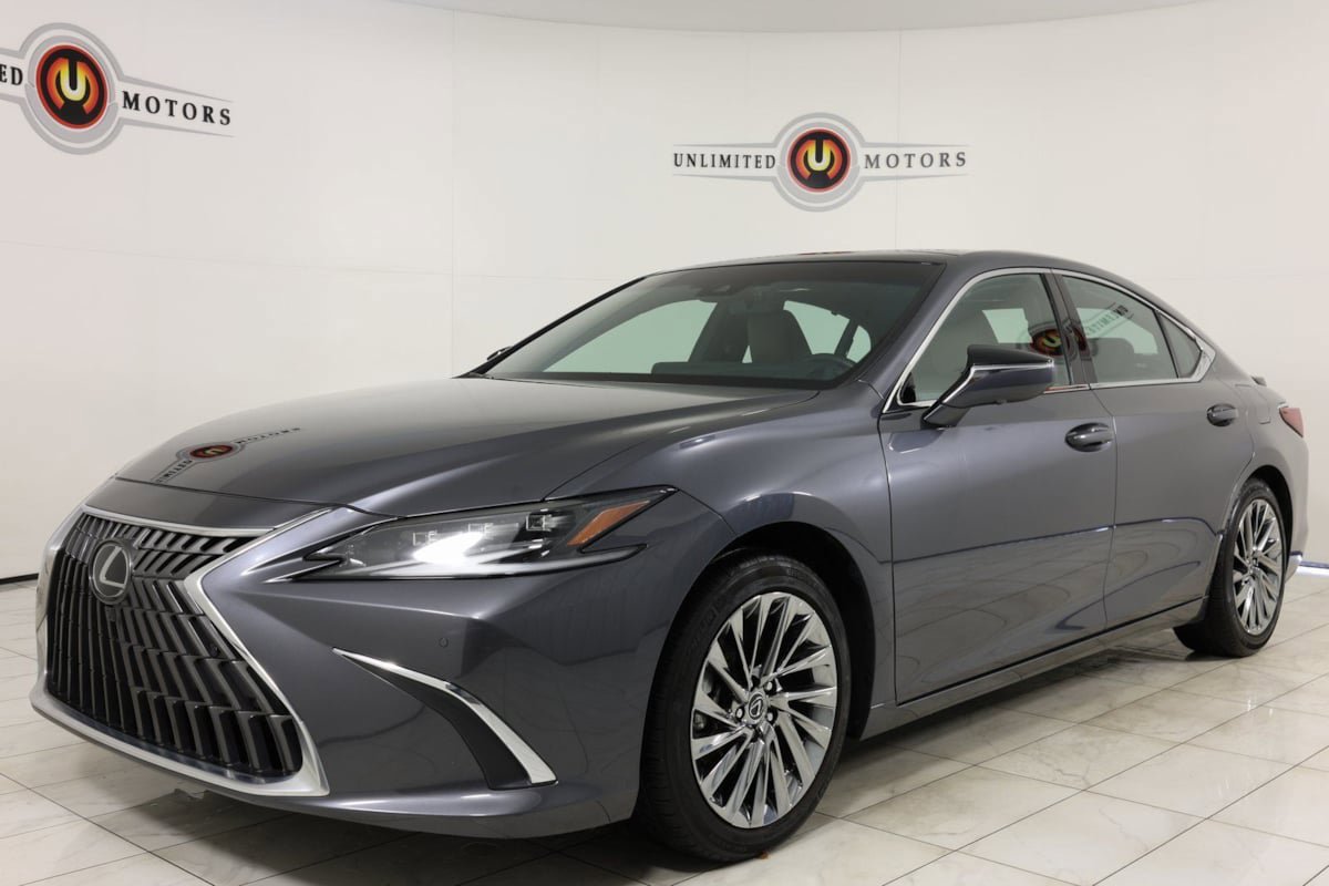 Used 2024 Lexus ES 350 Ultra Luxury w/ Accessory Package (Z2) FWD image 5
