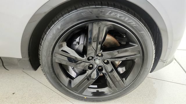 Used 2023 Land Rover Discovery S R-Dynamic AWD/4WD image 82