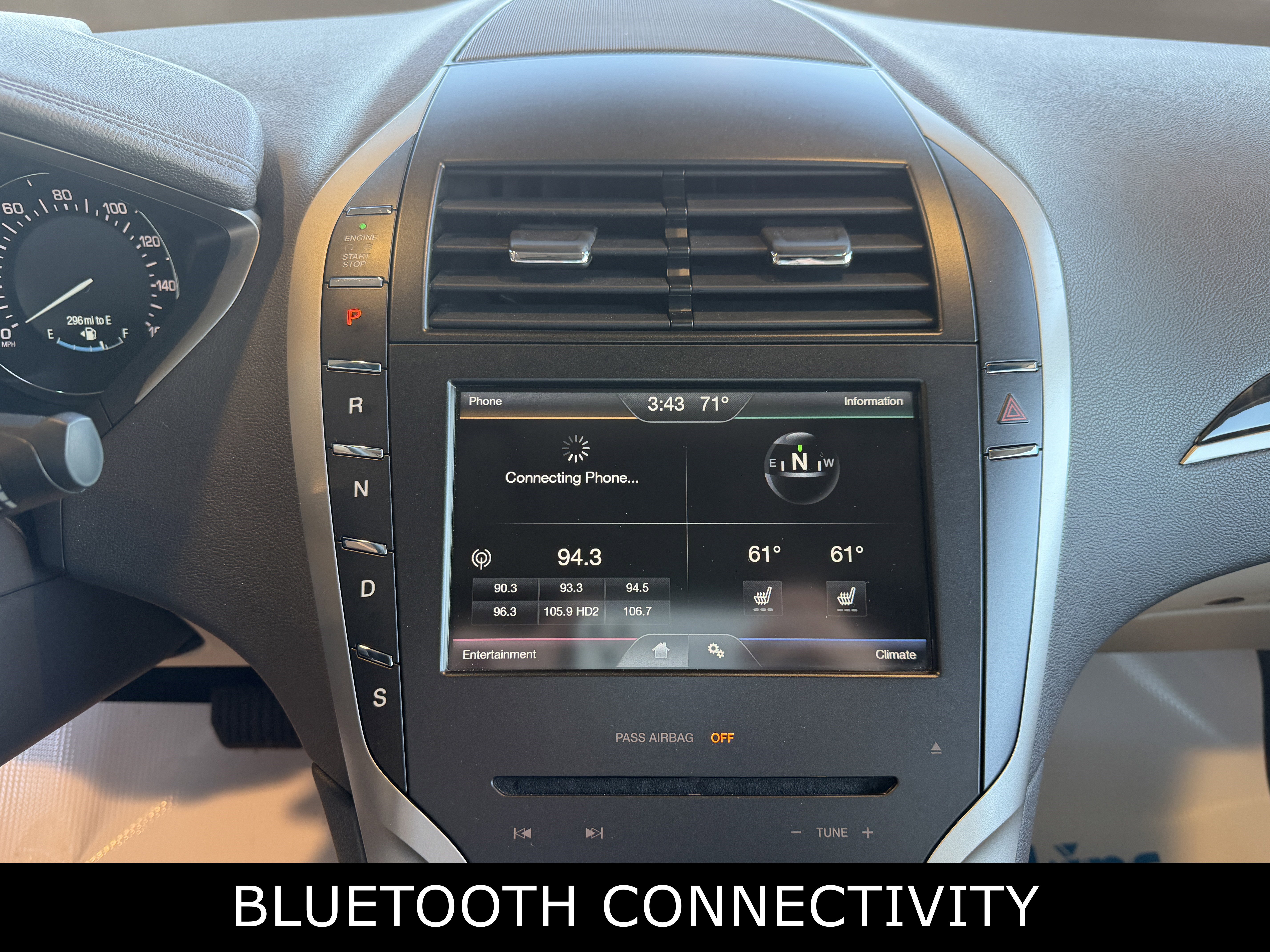 Used 2016 Lincoln MKZ AWD w/ Equipment Group 200A Select image 16