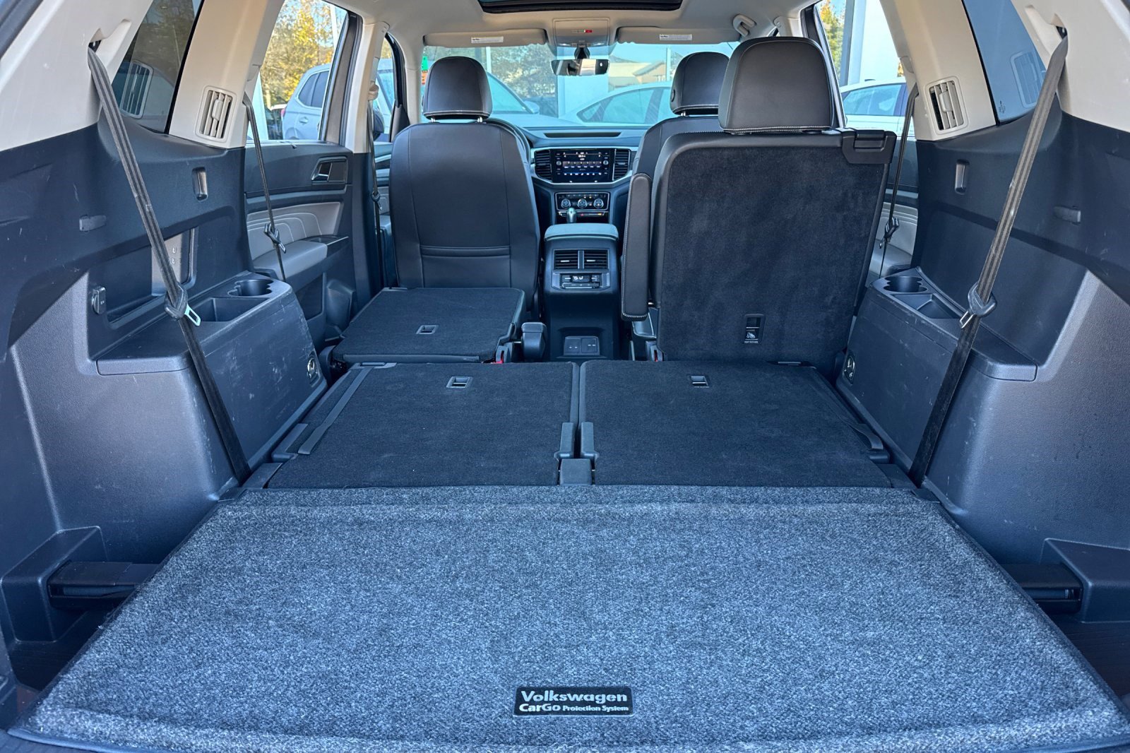 Used 2023 Volkswagen Atlas SE image 33