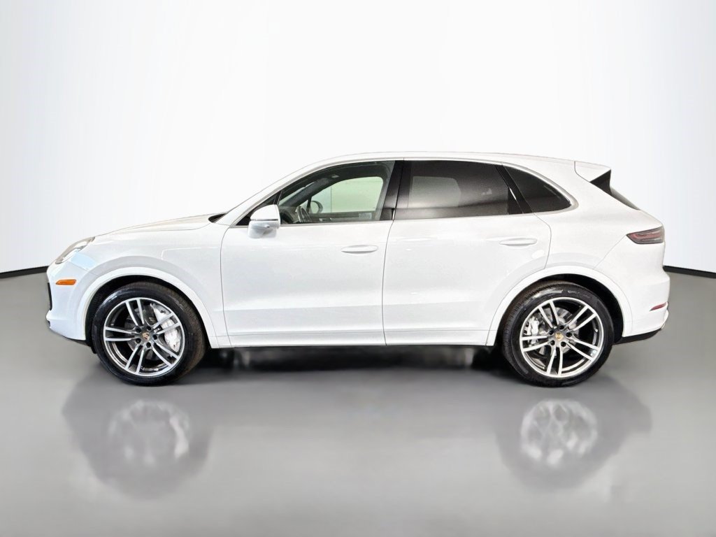Used 2023 Porsche Cayenne Turbo w/ Assistance Package AWD/4WD image 6