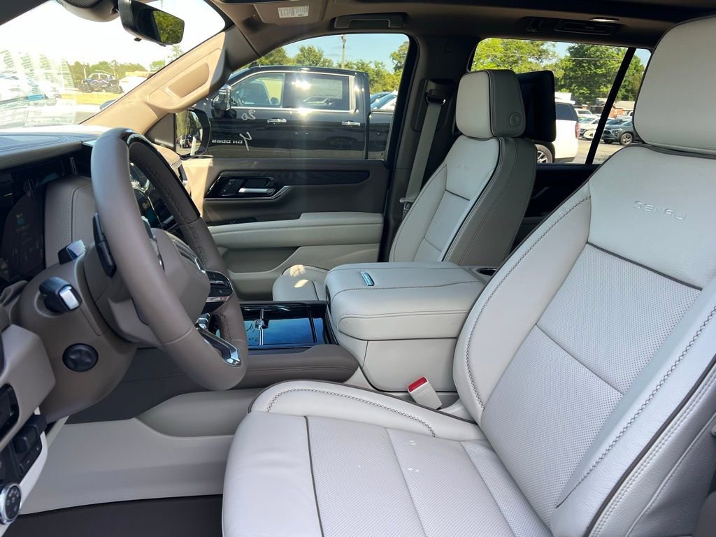 New 2026 GMC Yukon Denali RWD image 8