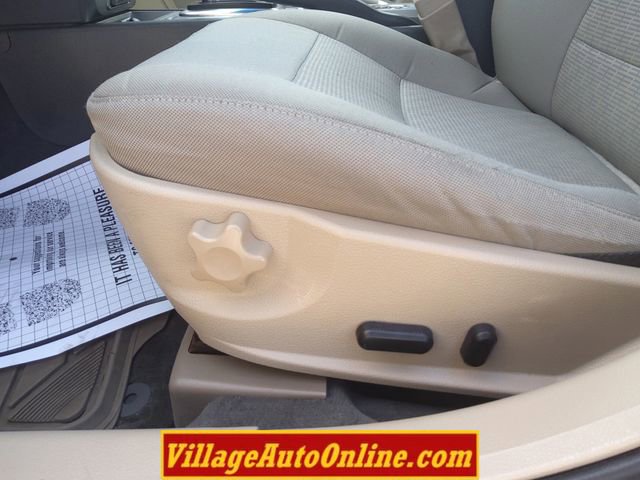Used 2012 Ford Fusion SE FWD image 14