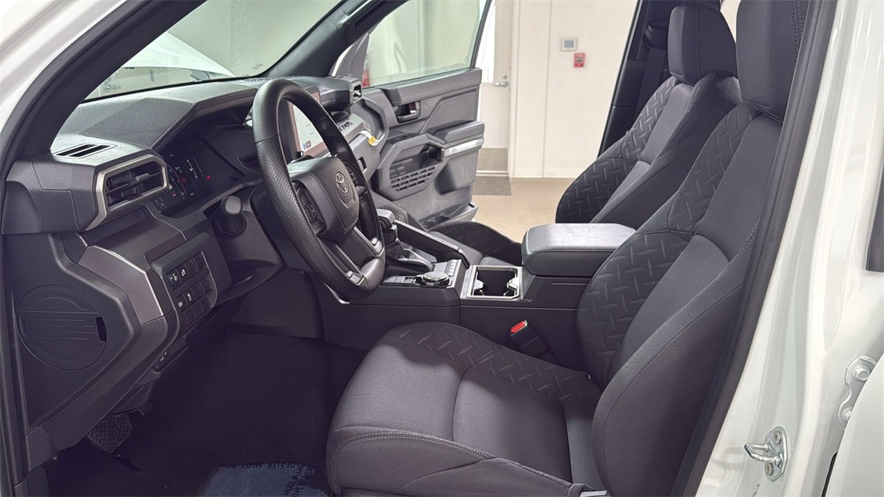New 2026 Toyota Tacoma SR5 image 12